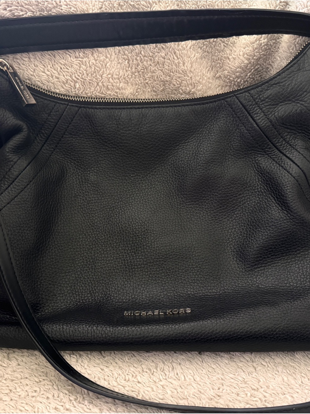 MICHAEL KORS Black Quilted Interior Leather Tote